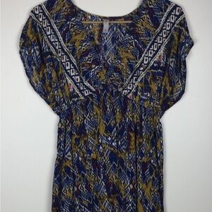 Xhilaration Blue and Gold Patterned Blouse